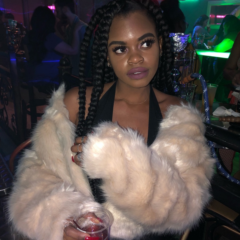 Faux Fur Cropped Jacket | Ivory - Picture 4 of 5
